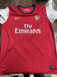 Camisola Arsenal Nike numerada.