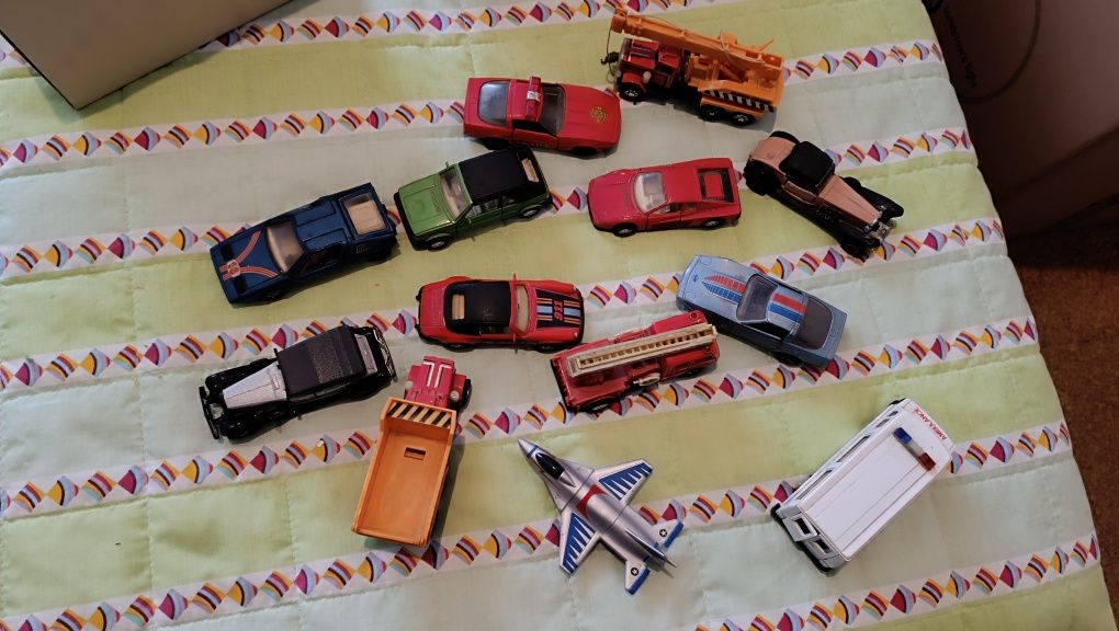 Carros de coleção escala 1:43