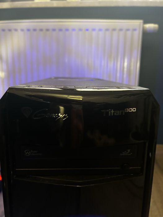 Komputer do gier, GTX 1650, I5 2400, 8GB ram +  monitor  ACER