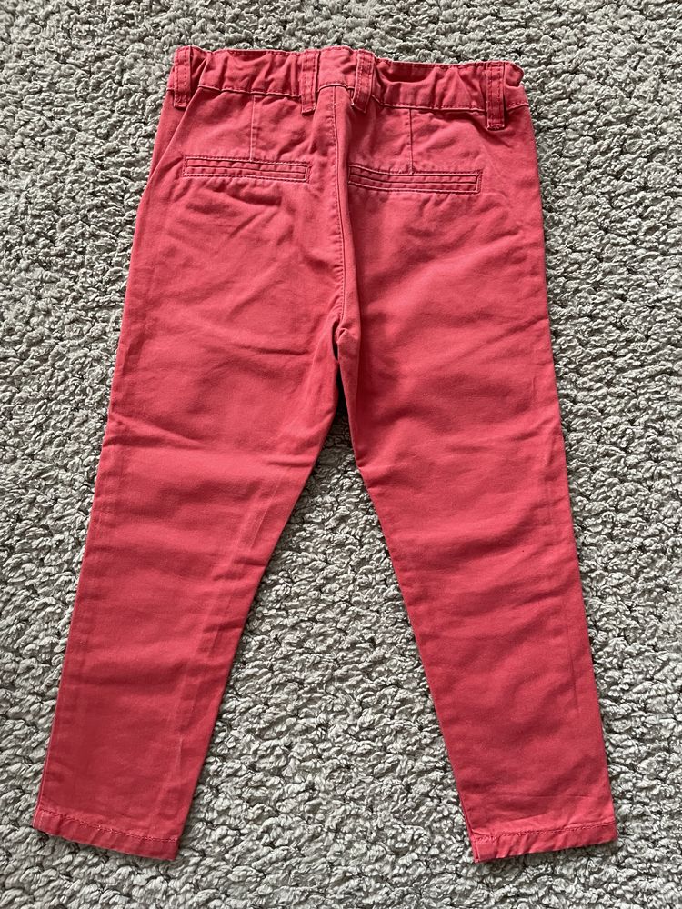 Reserved Czerwone spodnie dla chlopca r. 104