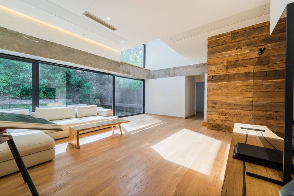 БЕЗ КОМИССИИ/Продажа дизайнерского дома/Нагорная,33