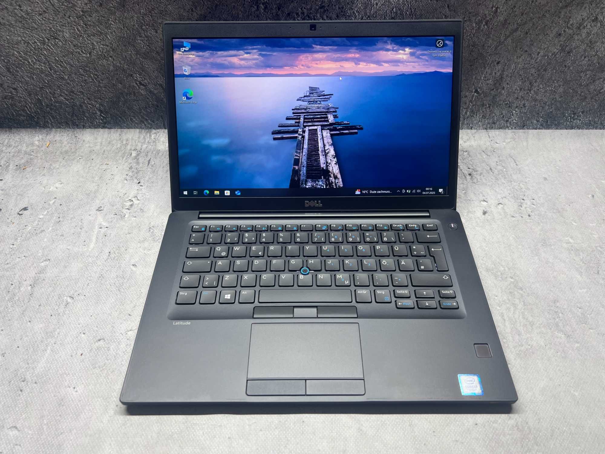Dell Latitude / i7 7600u 3.9 GHz / 16GB DDR4 / 256GB SSD / 14 FHD /W11