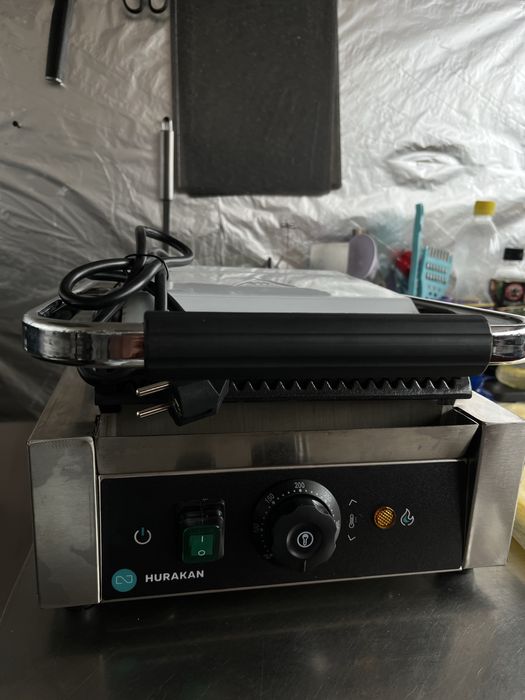 Продам гриль прижимний Hurakan