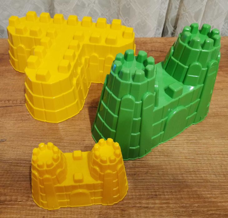 forma foremka do piasku, piaskownicy 10 cm / nowa z naklejką MARIOINEX