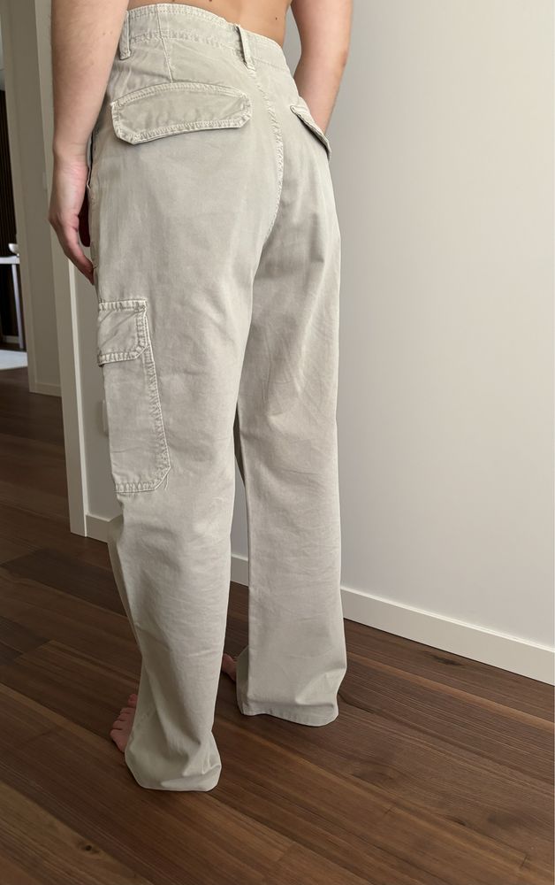 Calças cargo da Zara