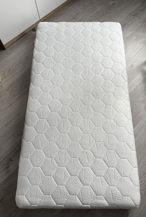 Materac 140x70 fiki miki. Materac do łóżeczka dzieciecego.