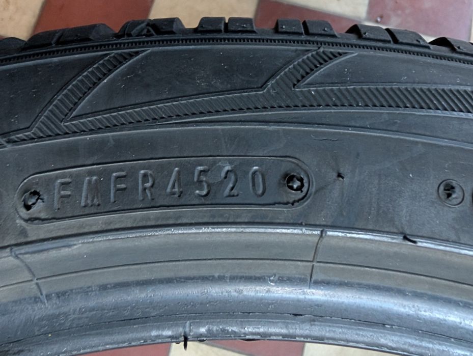 Falken Eurowinter HS01 235/45R18 98V XL #385