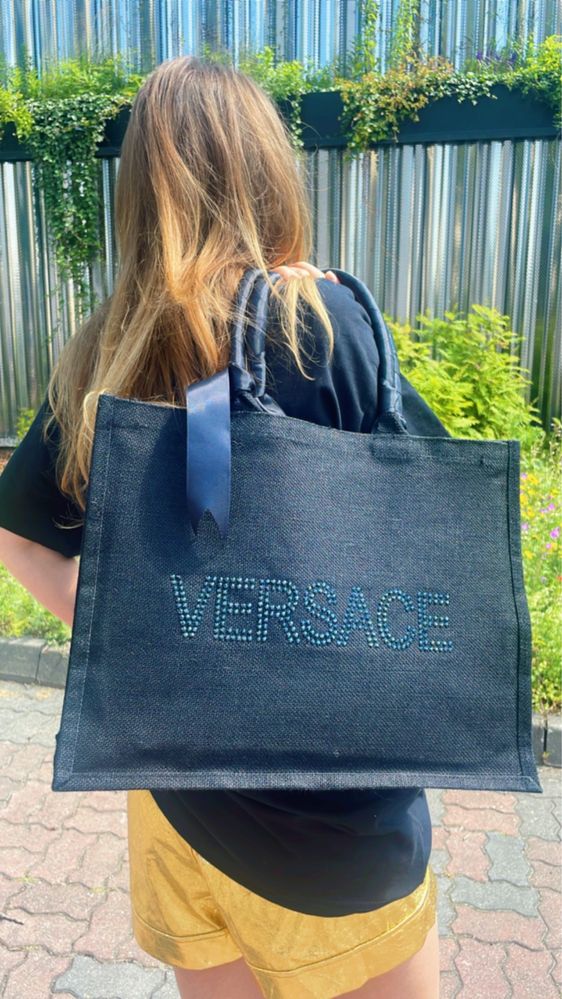 Czarna torba shopper na ramie jutowa z cyrkoniami
