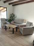 Sofa i dwa fotele