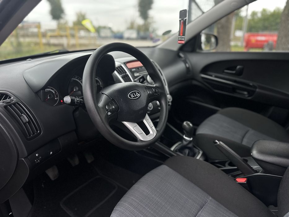 Продам Kia Ceed 2009