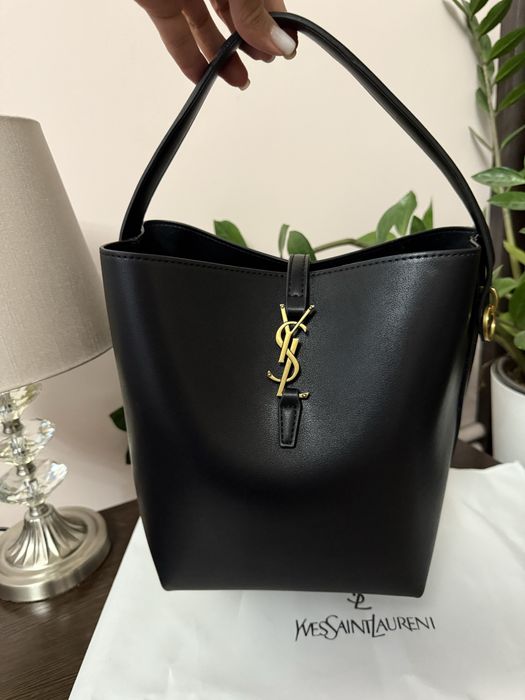 Сумка Yves Saint Laurent