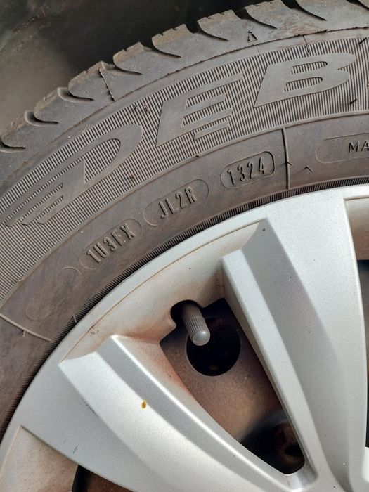 Opony wielosezonowe dębica navigator 3 z 2024 roku