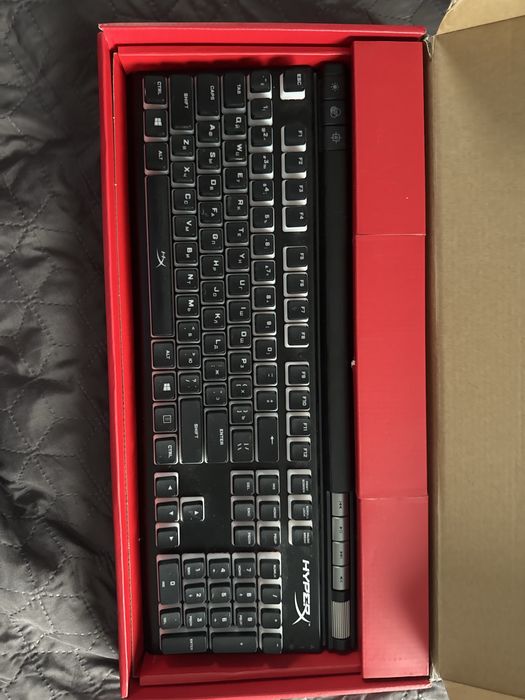 Клавіатура HyperX Alloy Elite 2