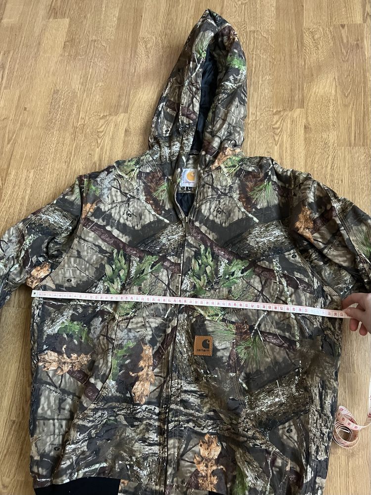 Kurtka Carhartt Reworked - kamuflaż Realtree