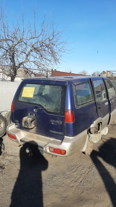 Розбираемо nissan terrano 2