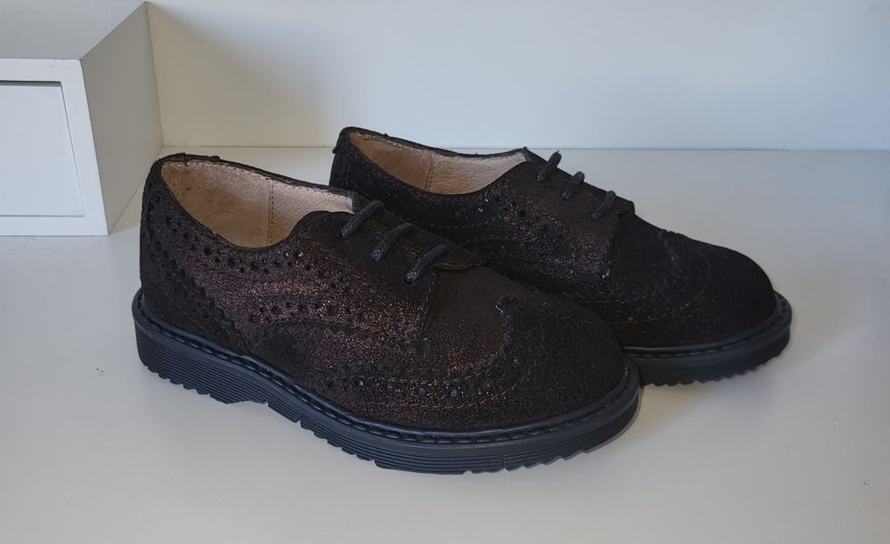 Buty skórzane chłopięce, nowe,Unisa ,24