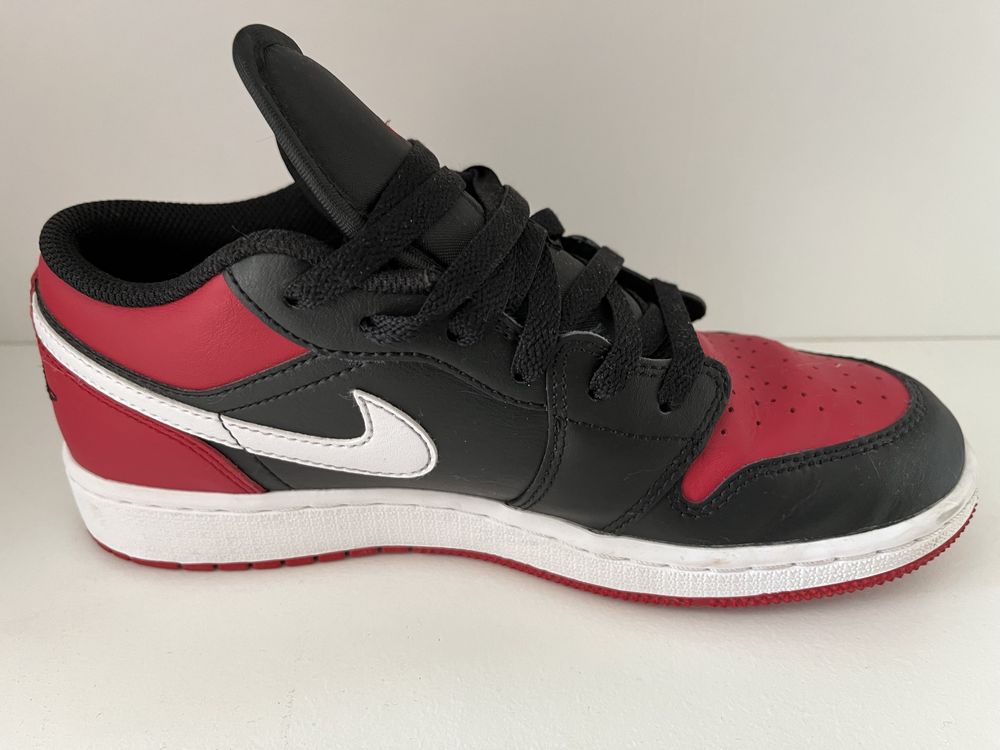 Nike Air Jordan Low 1