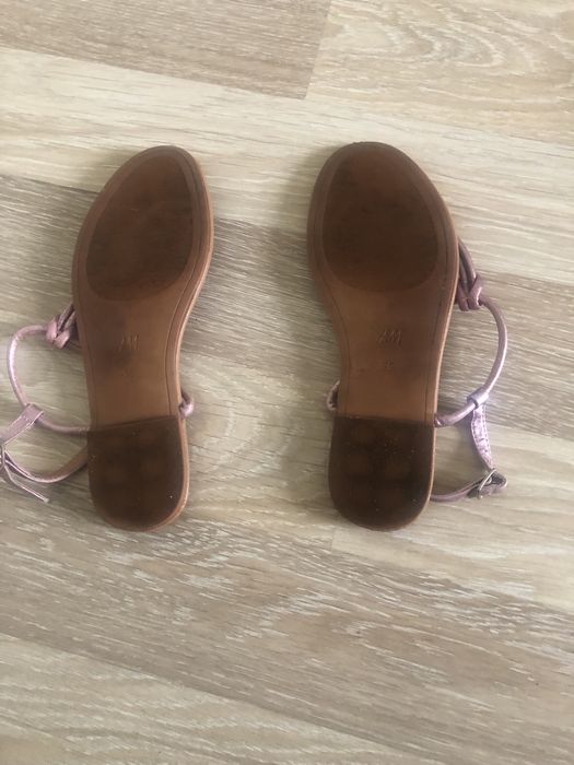 Шльопанці літні, шкіряні