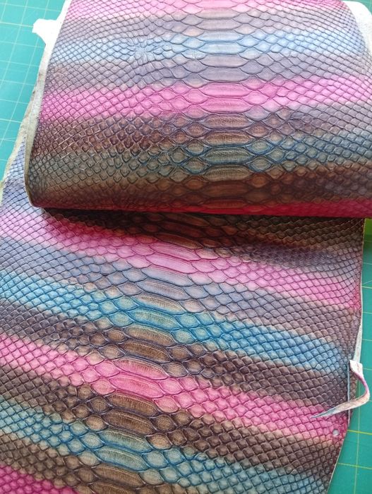 Кожа змеек ,,Распродажа,,