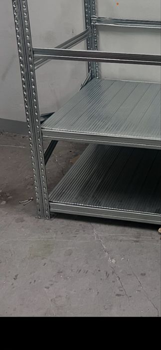 Regały magazynowe  7 sztuk W 200 i 250 cm