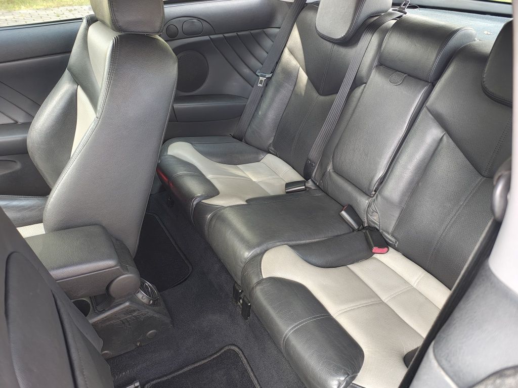 Alfa Romeo GT Q2 1.9 JTD 150 KM
