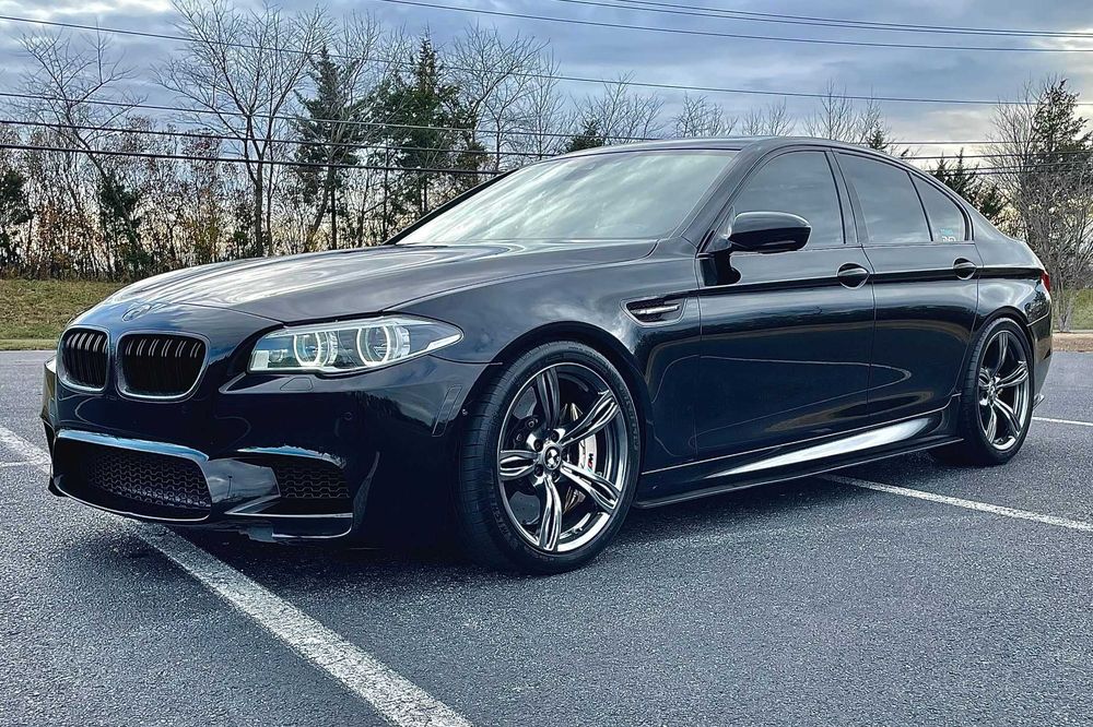 BMW M5 2014 року