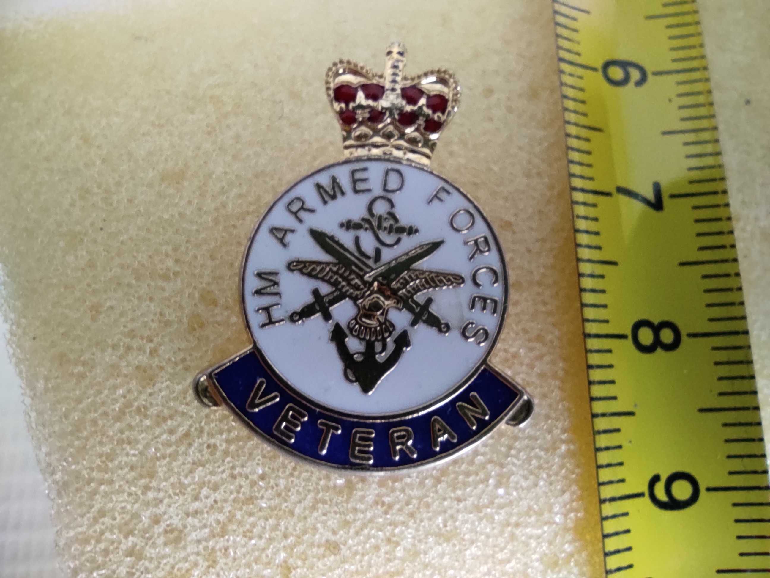 Значок ветерана армії Великобританії. "HM armed forced" Оригінал.