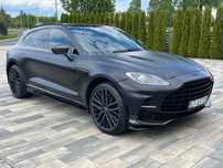 Aston Martin DBX707 DBX707 Czarny Matt Carbon Pakiet niski przebieg