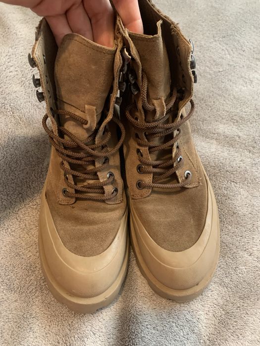 Осінні чоботи zara