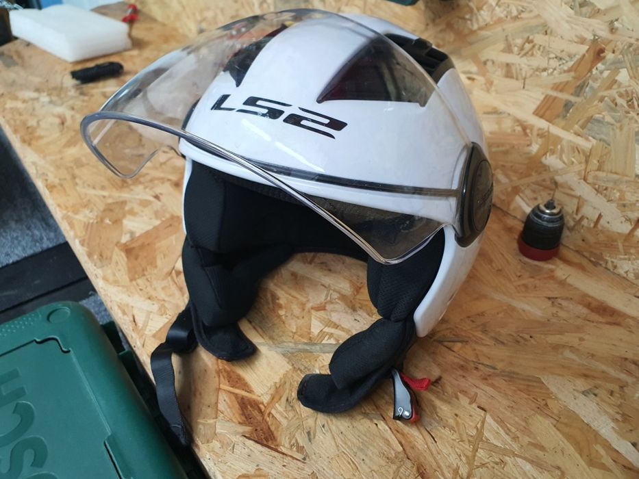 Kask na motor/skuter/hulajnoge