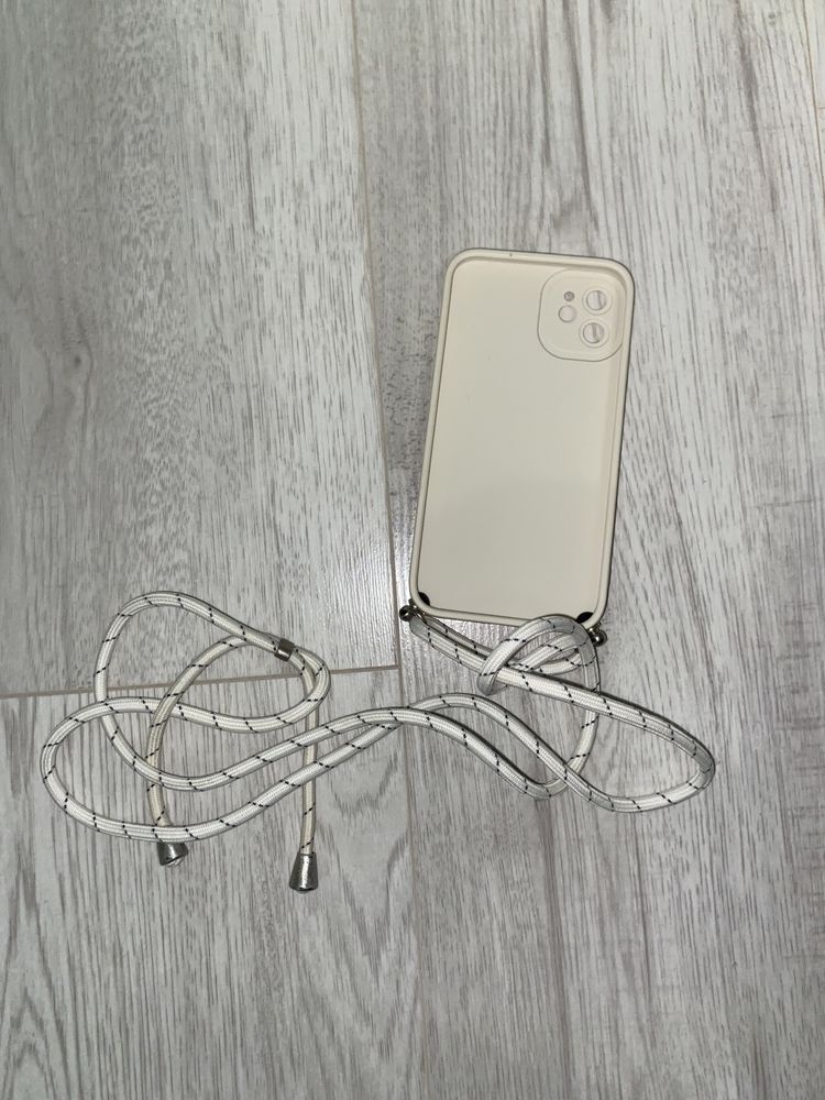 Etui na iPhone 11