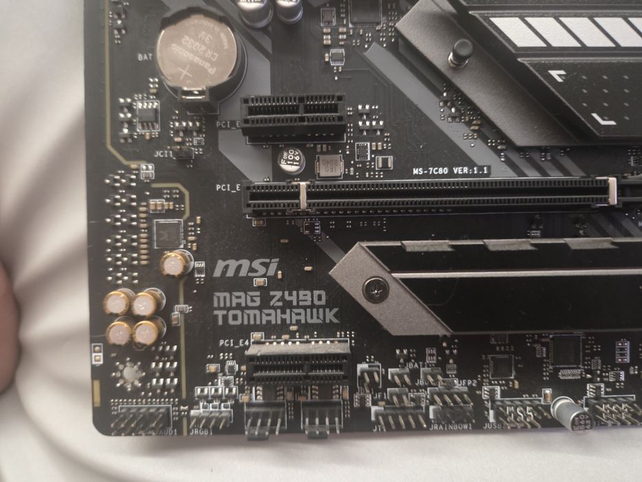 Sprzedam płytę główną Msi Z490 TOMAHAWK (Stan nieznany)