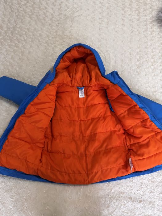 Зимовий пуховик,куртка 4-5 років