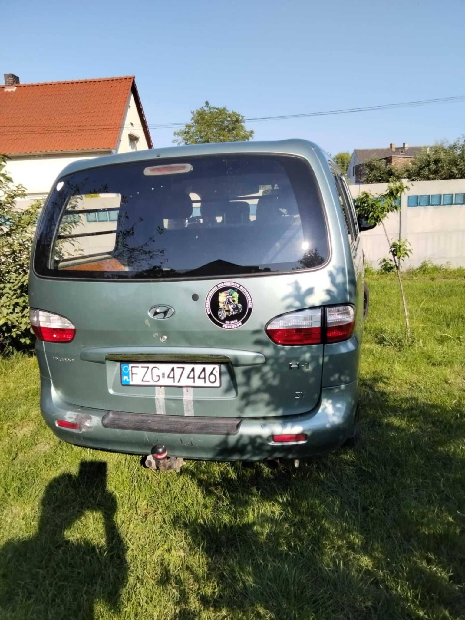 Fajny busik Hyundai H1