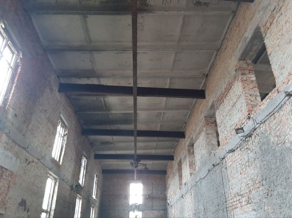 Комерційне приміщення під бізнес