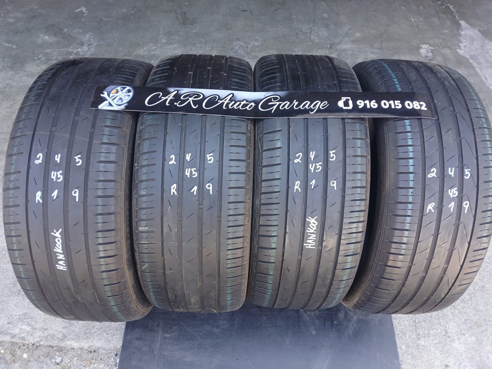 Pneus 245/45/R19 hankook