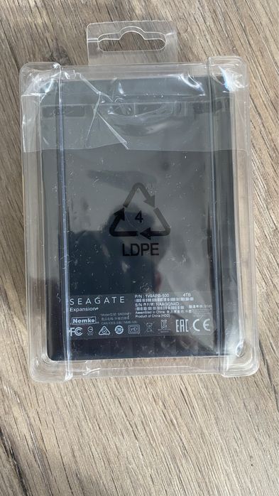 Disco externo seagate 4Tb novo