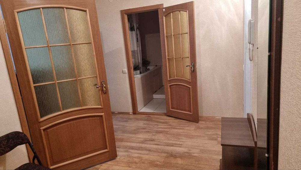 10000! Діти так! Газ! Велика 1к квартира в розвинутому районі Бучі