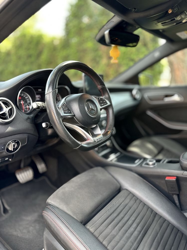 Mercedes-Benz GLA 220 4 matic 7G amg pakiet, salon Polska, panorama