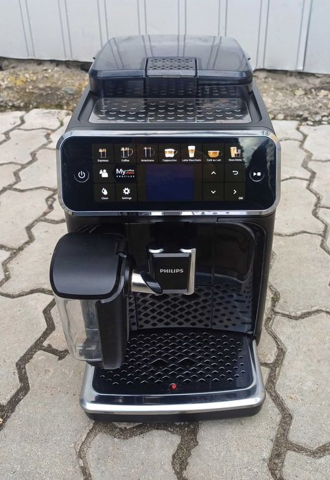 Кавомашина Філіпс Philips Series 5400 EP5441 EP5447 молочник LatteGo