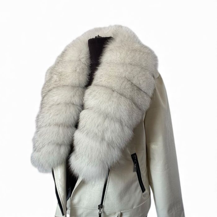 Хутряний комір з песця