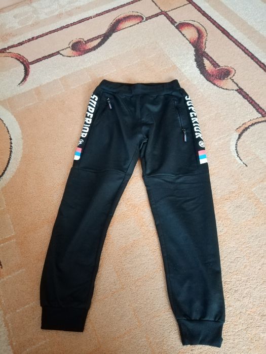 Dresy chłopięce 146