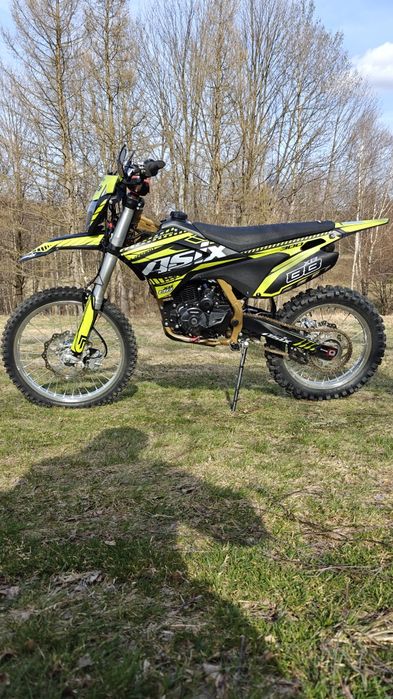 Asix XB-88 pro 300CC 35mth 305km