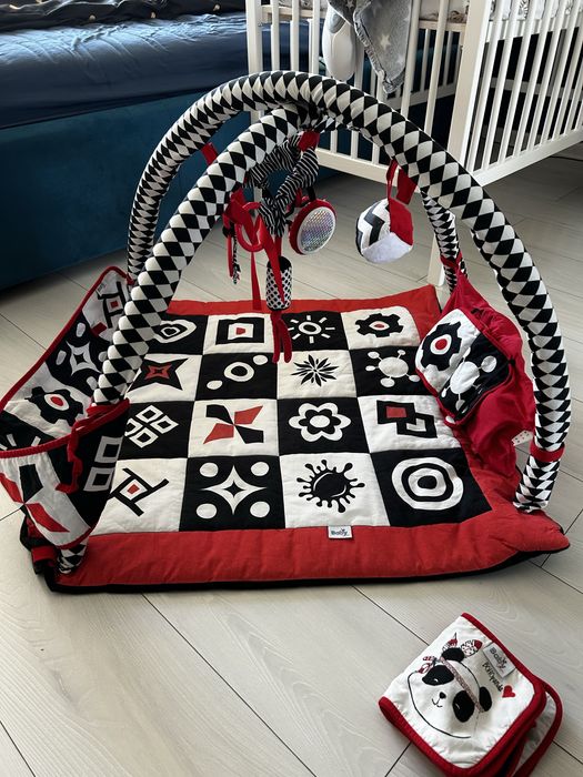 Mata kontrastowa edukacyjna baby senses