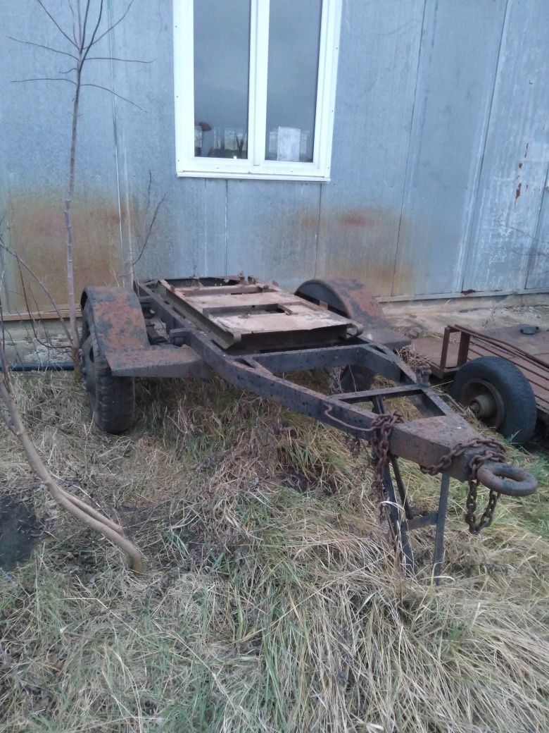 продам прицеп одноосный