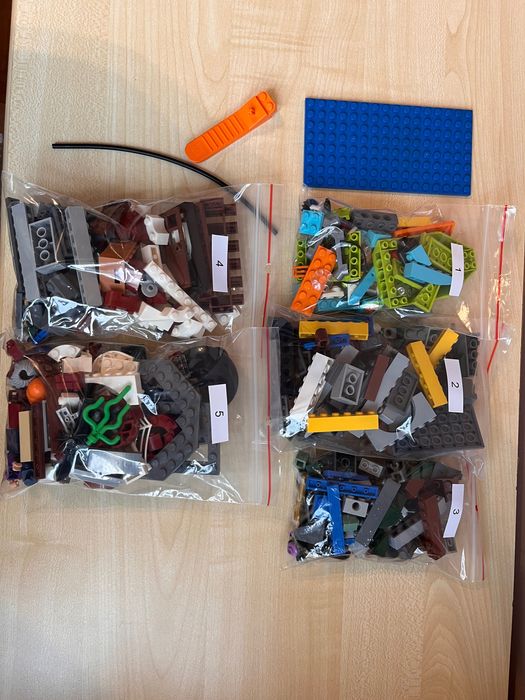 Kompletne LEGO Scooby-Doo 75903 – Nawiedzona Latarnia