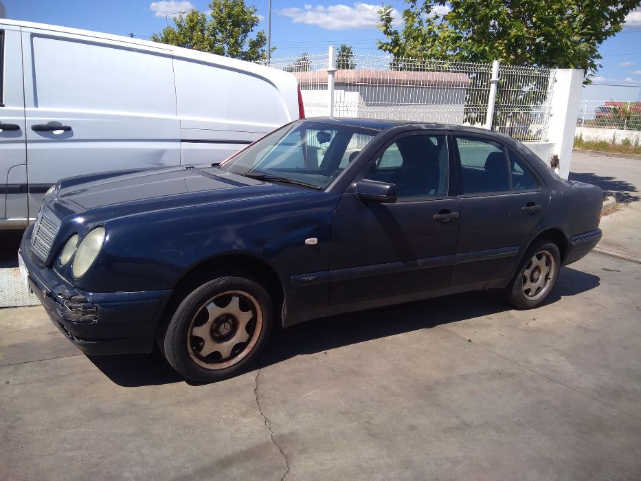 Mercedes w210 e220