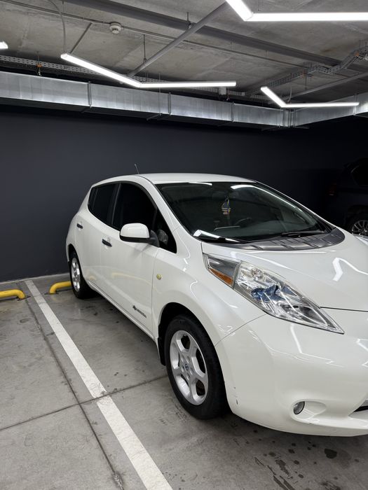 Nissan Leaf 2014