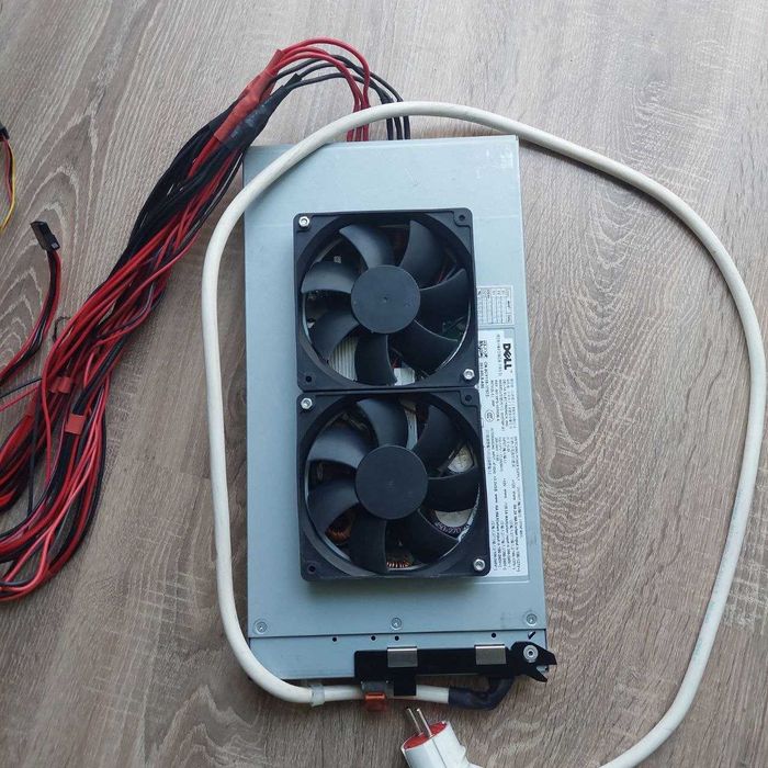 Дуже тихий серверний блок живлення DELL 1570W