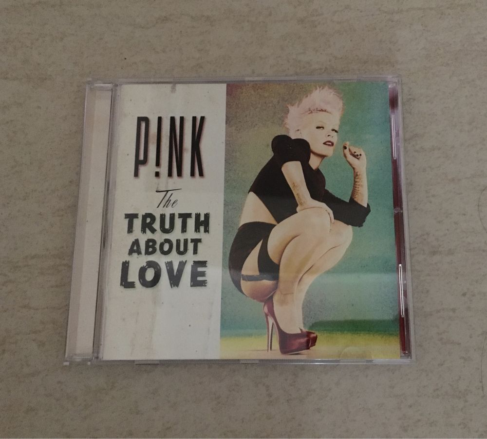 Płyta CD pink truth about Love  jak nowa - świetny stan